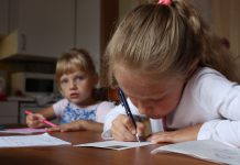 Finanční gramotnost Čechů se nelepší, tvrdí bankovní asociace financni_gramotnost_Cechu