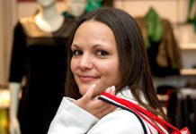 5x o tom, proč si Češi berou půjčky a úvěry půjčky žena