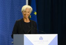 Politika Evropské centrální banky je krutě abnormální Evropske_centrálno_banky