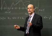 Platy učitelů nerostou tak, jak vláda slíbila, tvrdí SP ČR platy učitelů D