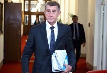 Privatizace bytů bohužel pokračuje, říká premiér Babiš privatizace_bytu