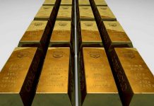 Zlato je na rekordu, ceny evropských akcií strmě padají ceny evropských akcií