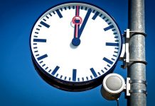 Výplata ošetřovného je propadák. Lidé dostává do finanční tísně osetrovneho_w