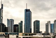 Německo je v recesi. Důvěra v ekonomiku ale mírně vzrostla recesi