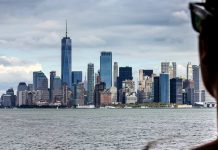 Amerika počítá s propadem ekonomiky ve výši 6,5 procenta procenta