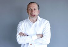 Vláda odmítla ústavní právo na platbu v hotovosti v_hotovosti_Vaclav_Klaus_jr