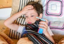 Výpadek příjmu kvůli nemoci dítěte dorovná komerční pojištění vypadek