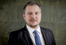 Karlovy Vary dostaly druhou facku, říká šéf Thermalu V. Novák Karlovy_Vary_Vladimir_Novak