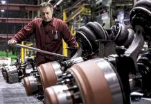 Produkce aut v Česku rostla v červenci, srpnu i v září aut