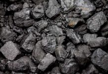 IEA očekává v příštím roce silný růst poptávky po uhlí uhli