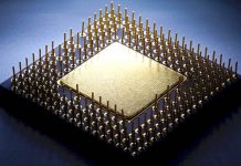 Automobilky brzdí v rozjezdu nedostatek toho nejmenšího – čipů cipu