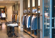 Maloobchod v listopadu klesl o 7 %. Inflace loni dosáhla 3,2 % listopadu