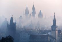 Český cestovní ruch loni klesl o 51 %. Ve 4. čtvrtletí o 85,9 % cestovni_ruch