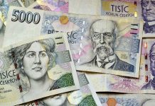 Průměrná mzda loni byla 35 611 Kč. Ve zdravotnictví rostla o 31 % prumerna_mzda