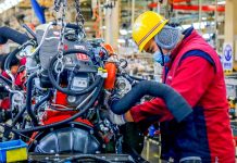 Zisk čínských průmyslových firem ve čtvrtletí vzrostl o 137 % cinskych