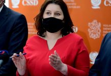 ČSSD protlačila navýšení důchodů v příštím roce o 758 korun navyseni_duchodu