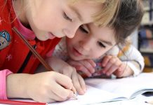 Ošetřovné při rotaci úřady vyplatí jen při distanční výuce osetrovne_pri_rotaci