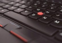 Čínské Lenovo loni zvýšilo čistý zisk o 77 % na cca 25 miliard Kč Lenovo