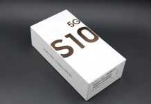 Po autech se stávají nedostatkovým zbožím i mobilní telefony mobilni_telefony