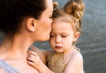 O náhradní výživné si v červenci zažádalo 1 821 zástupců dětí o_vyzivne