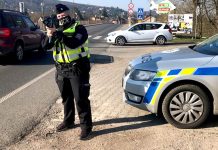 Celníci i policisté budou moci vymáhat neuhrazené pokuty pokuty