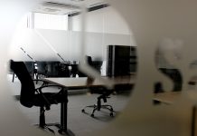 Akcie SAB Finance se v pátek poprvé obchodovaly za 1 060 Kč SAB_Finance