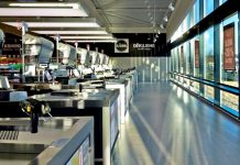 Lidl v Nizozemsku neprodává cigarety, v ČR se k tomu nechystá lidl