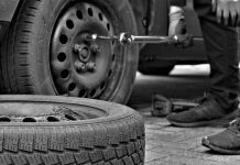 Zimní pneumatiky letos zdražily v průměru o 500 korun pneumatiky