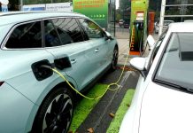 Elektroautům dochází šťáva. Nemají dobíjecí stanice dobijecí_stanice