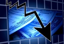 Zmutovaný koronavirus poslal dolů burzy v Evropě i USA zmutovany_koronavirus