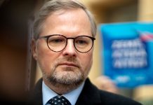 Premiérovi Fialovi bude radit Horská, Klíma, Pojar či Křeček radit