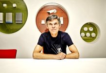 Miliardář Dědek: Do Ruska denně tečou stamiliony eur