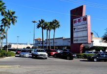 Kvůli inflaci zvažují USA snížit cla na dovozy z Číny cla