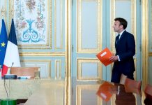 Vítězství Macrona je dobré. Problémy ale i tak zůstávají macrona