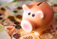 Většina Čechů si měsíčně nedá stranou více než 2 000 Kč Cechu