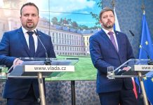 Vláda snížila dávky běžencům i upravila odměny ubytovatelům cervence