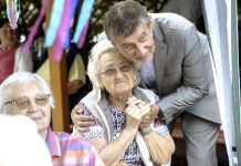 Babiš ví, jak na drahotu. Šest tisíc pro důchodce a nulová DPH hnuti_ANO