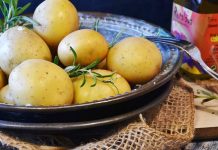 Důvěra v ekonomiku mezi lidmi se blíží bodu mrazu v_ekonomiku