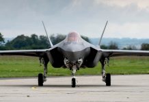 Vláda kupuje 24 stíhaček F-35 a ruší tendr na BVP F_35