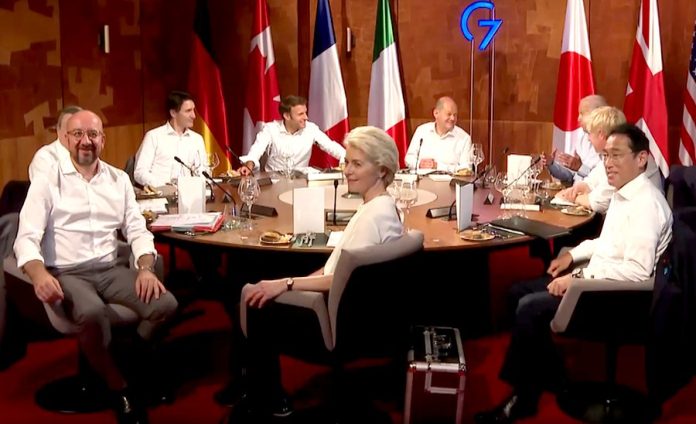 G7