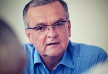 Miroslav Kalousek rozvrací stranu i vládu, míní Pekarová