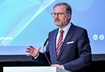 Vláda Petra Fialy si zahrává se sociálním smírem, tvrdí odboráři vlada