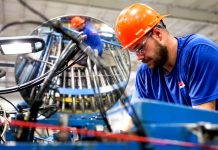 MF ČR predikuje pro letošní II. pololetí mírnou recesi pololeti