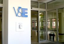 Vysoké školy energie neutáhnou. Zvažují online výuku vysoke_skoly