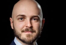 Nákup ETF přes prostředníky je zbytečně drahý ETF