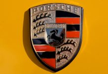 Porsche AG je na burze. Riziko leží v jeho ocenění Porsche