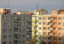 Vláda zvedla normativy u příspěvku na bydlení na_bydleni