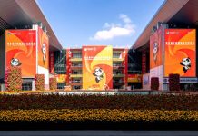 Globální luxusní značky věří čínskému trhu luxusni