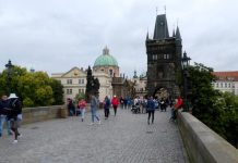 Obce a města se hlásí o svůj podíl na windfall tax obce