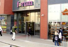 Tržby v maloobchodě klesají již třetí měsíc v řadě trzby